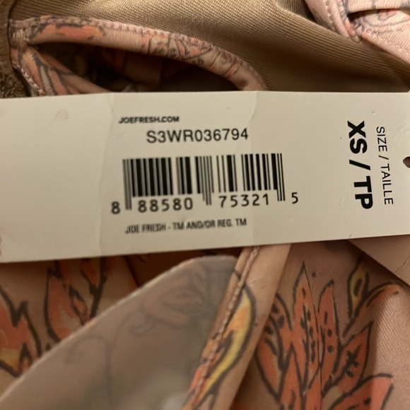 Light pink floral one piece baithing suit - Picture 5 of 5